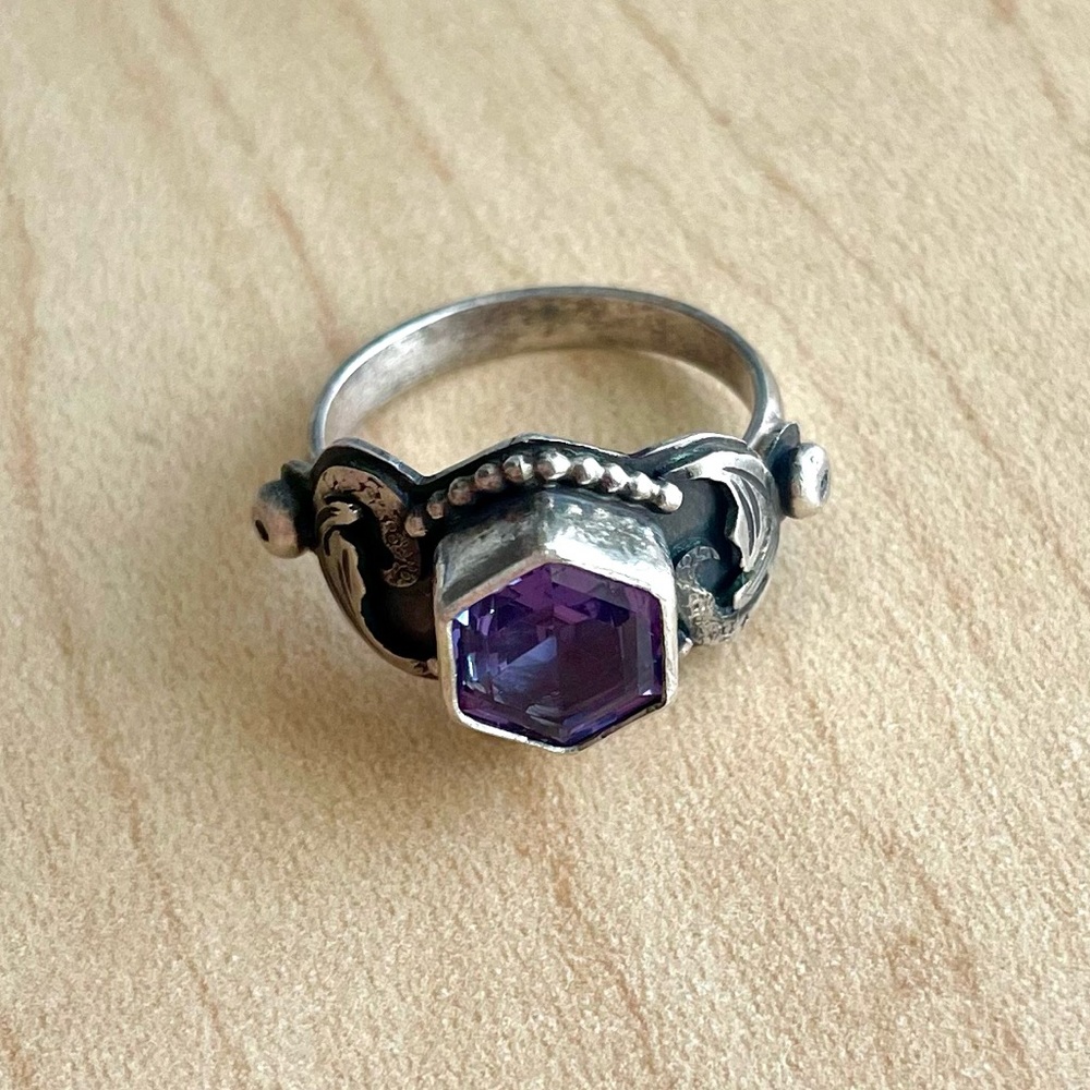 Handmade Alexandrite silver ring - Picture 3 of 14